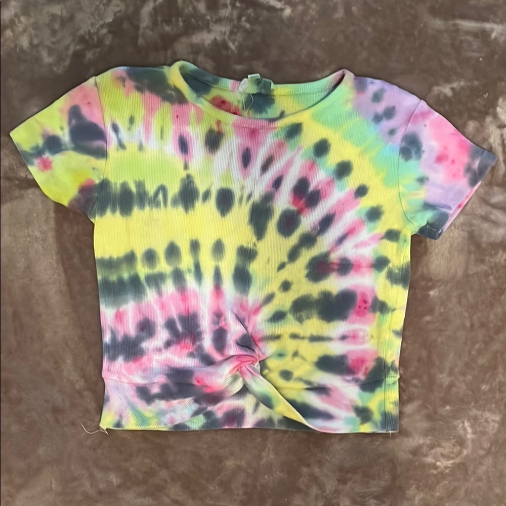 Jessica Simpson Yellow and Pink Short Sleeve Tie-Dye crop
